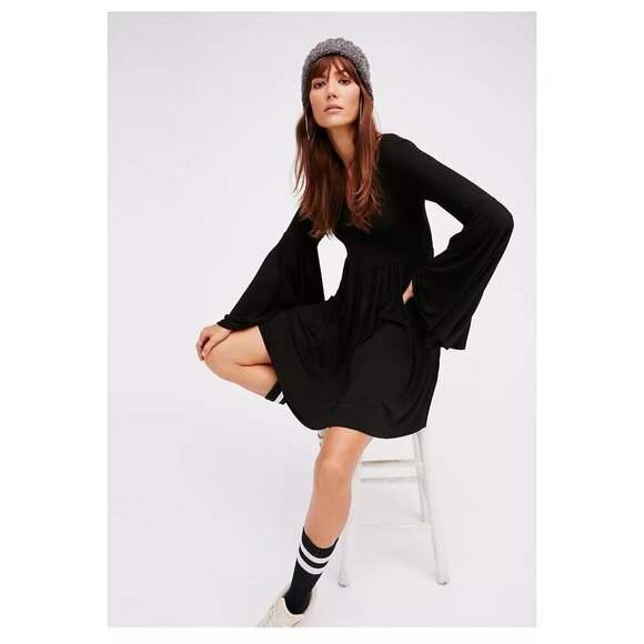 Free People Camila Mini Dress Womens XS Black Bell Sleeve Boho Romantic Festival - Picture 1 of 11